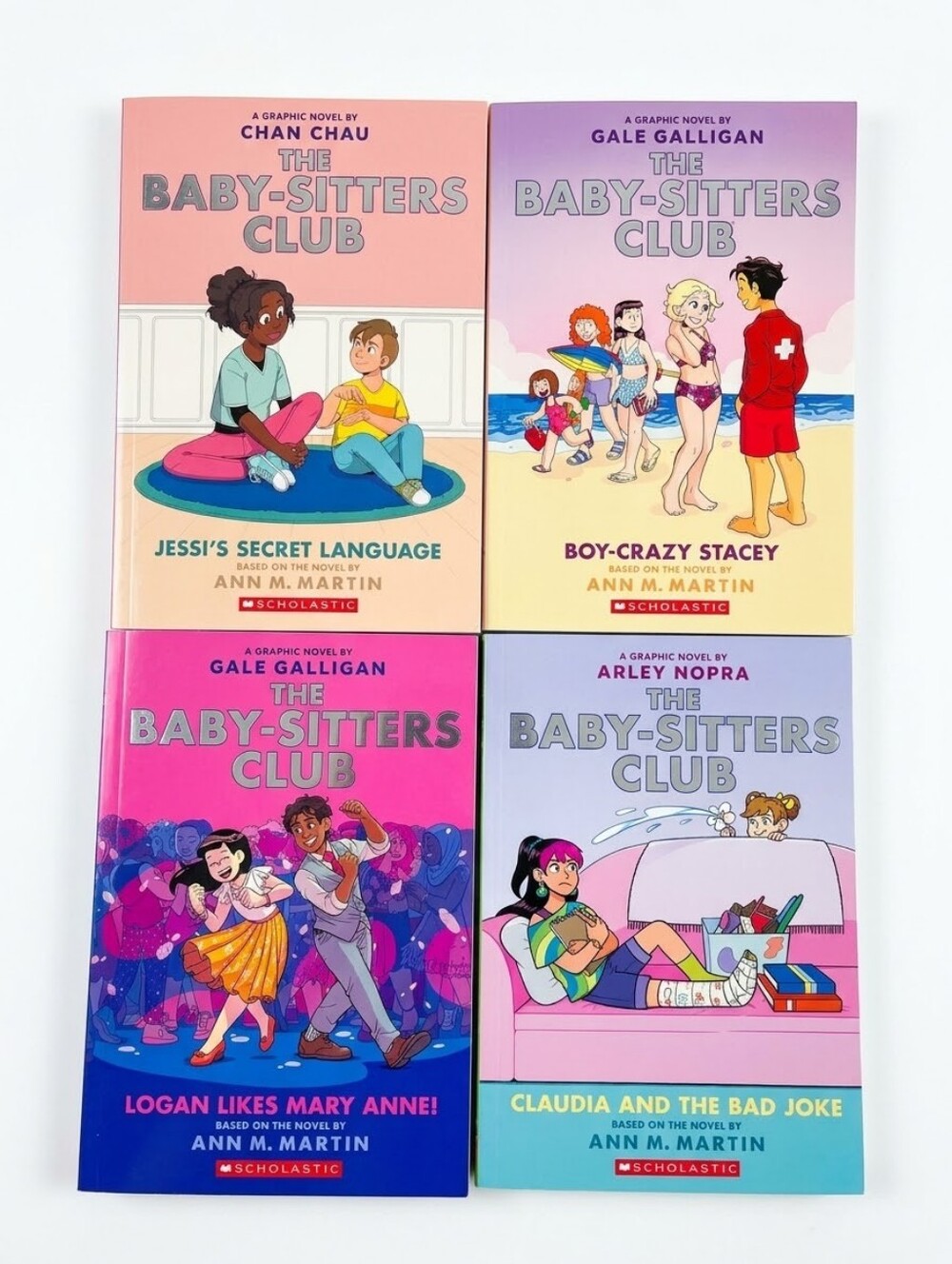 The Baby-Sitters Club Graphic Novels - Scholastic Paperback Books NWOT